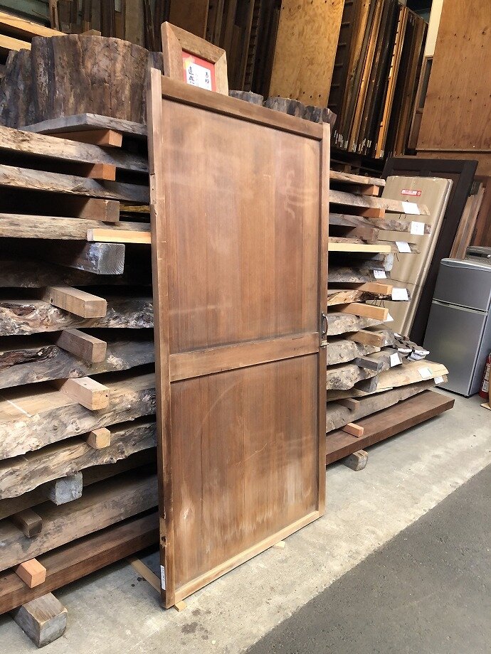 古建具（板戸）の古材