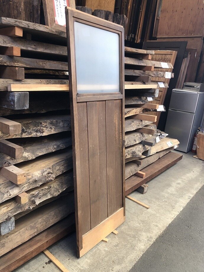 古建具（板戸）の古材