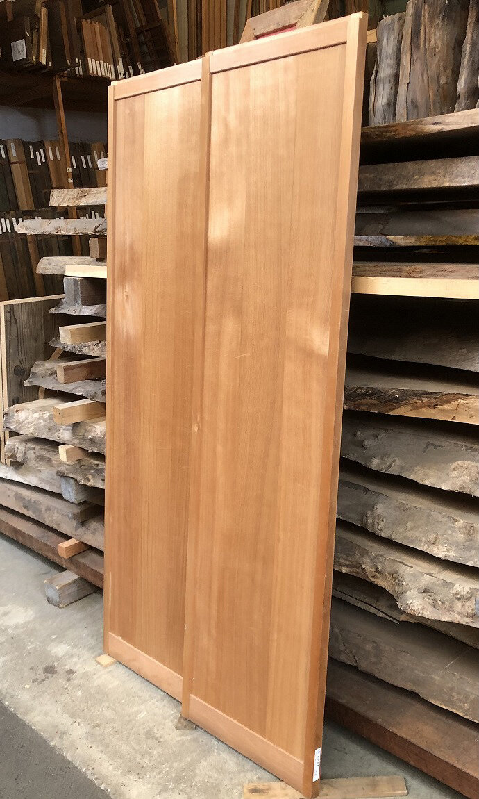 古建具(板戸)の古材