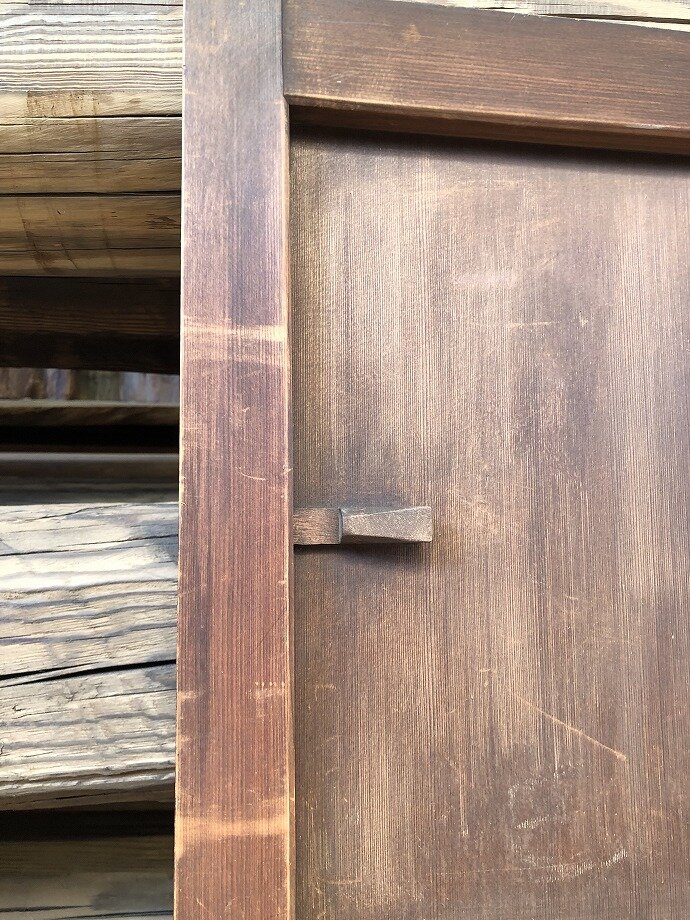 古建具(板戸)の古材