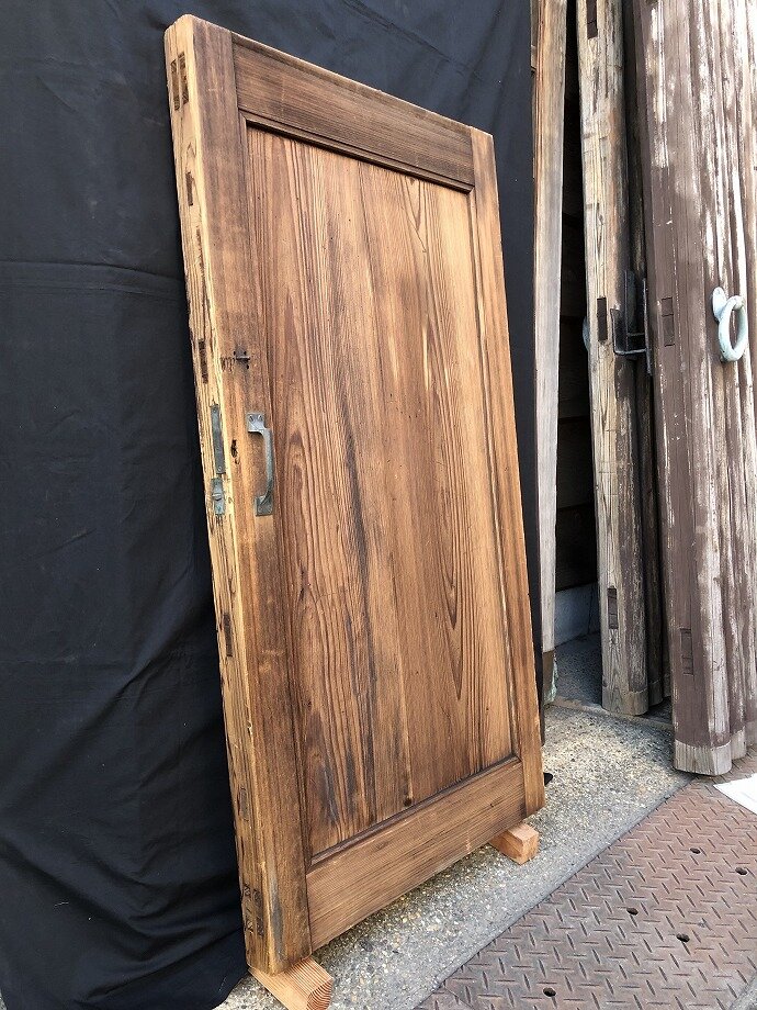 古建具(板戸)の古材