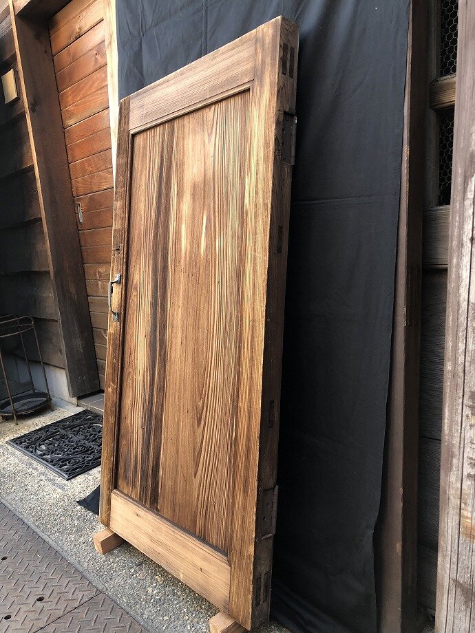 古建具(板戸)の古材
