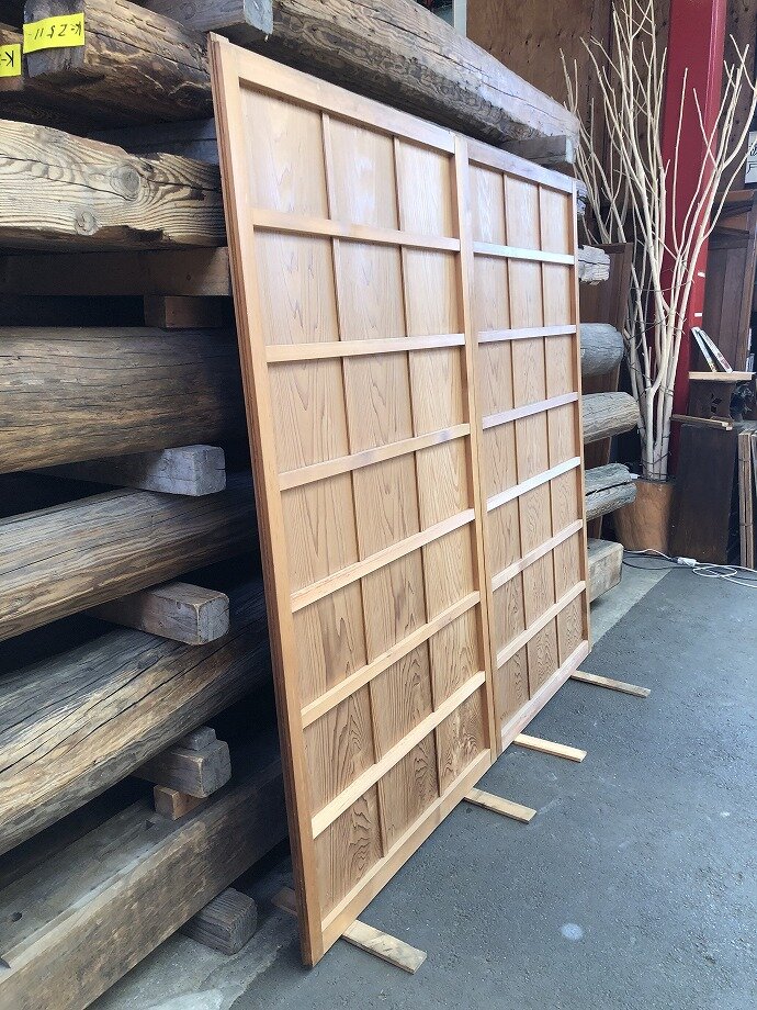 古建具(板戸)の古材