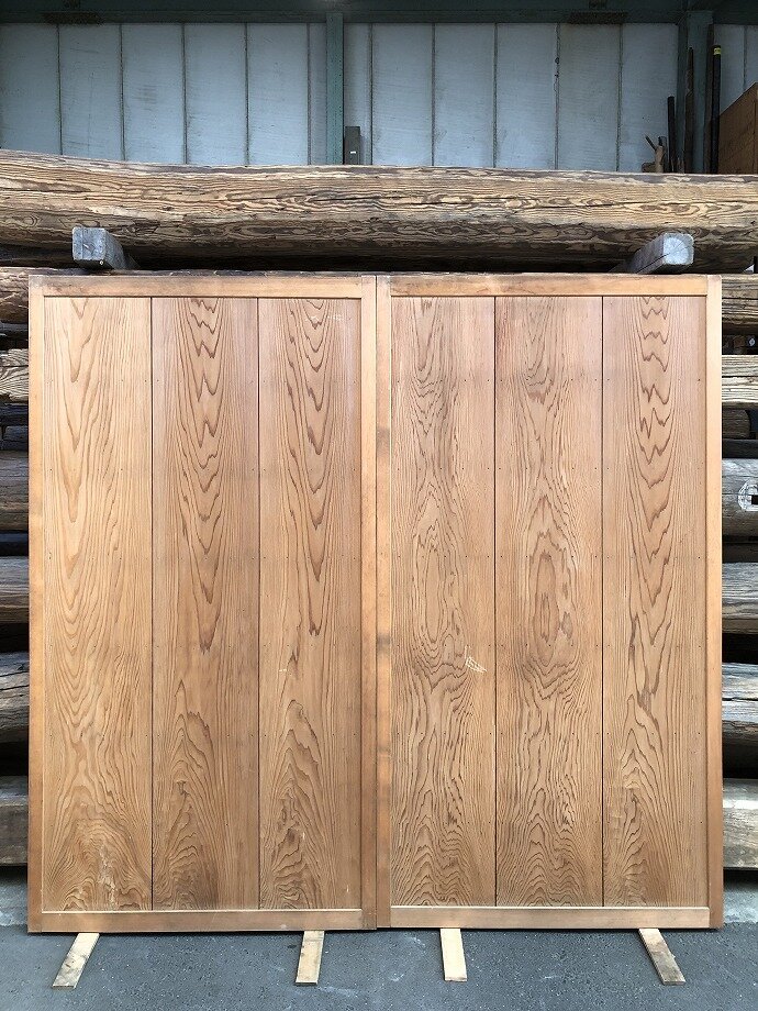 古建具(板戸)の古材