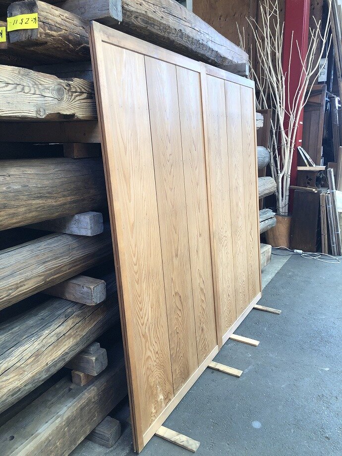 古建具(板戸)の古材