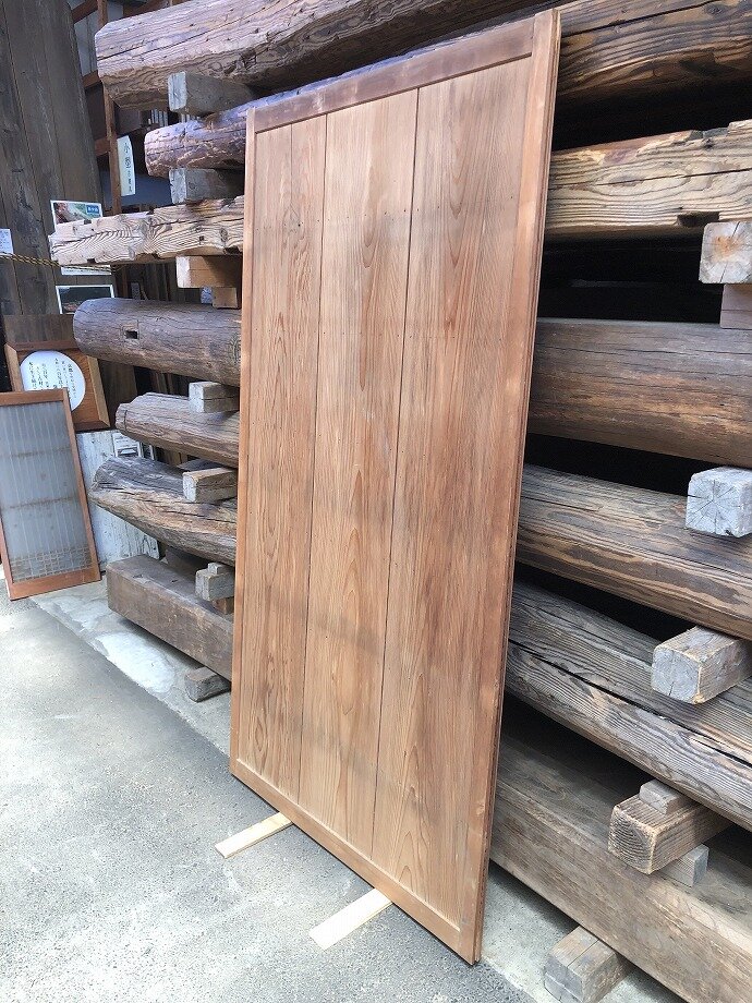古建具(板戸)の古材