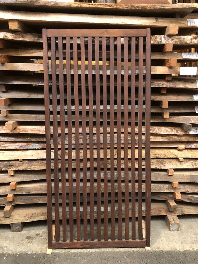 古建具（格子戸）の古材