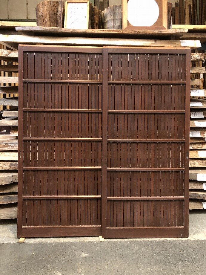 古建具（格子戸）の古材