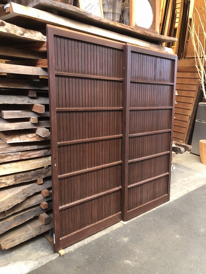 古建具（格子戸）の古材