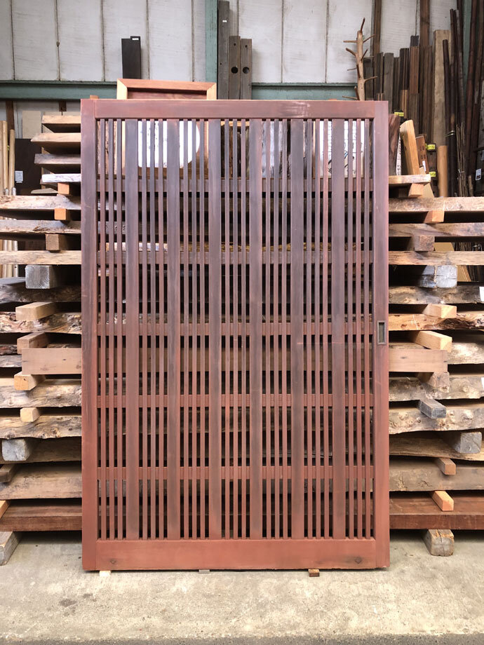 古建具（格子戸）の古材