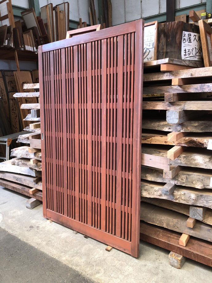 古建具（格子戸）の古材