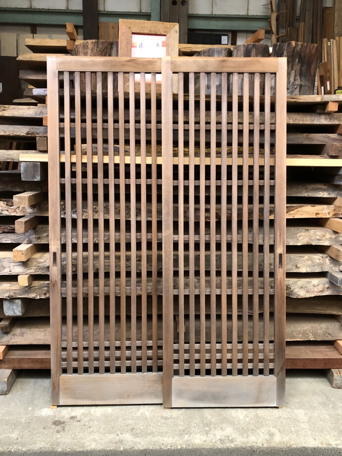 古建具(格子戸)の古材