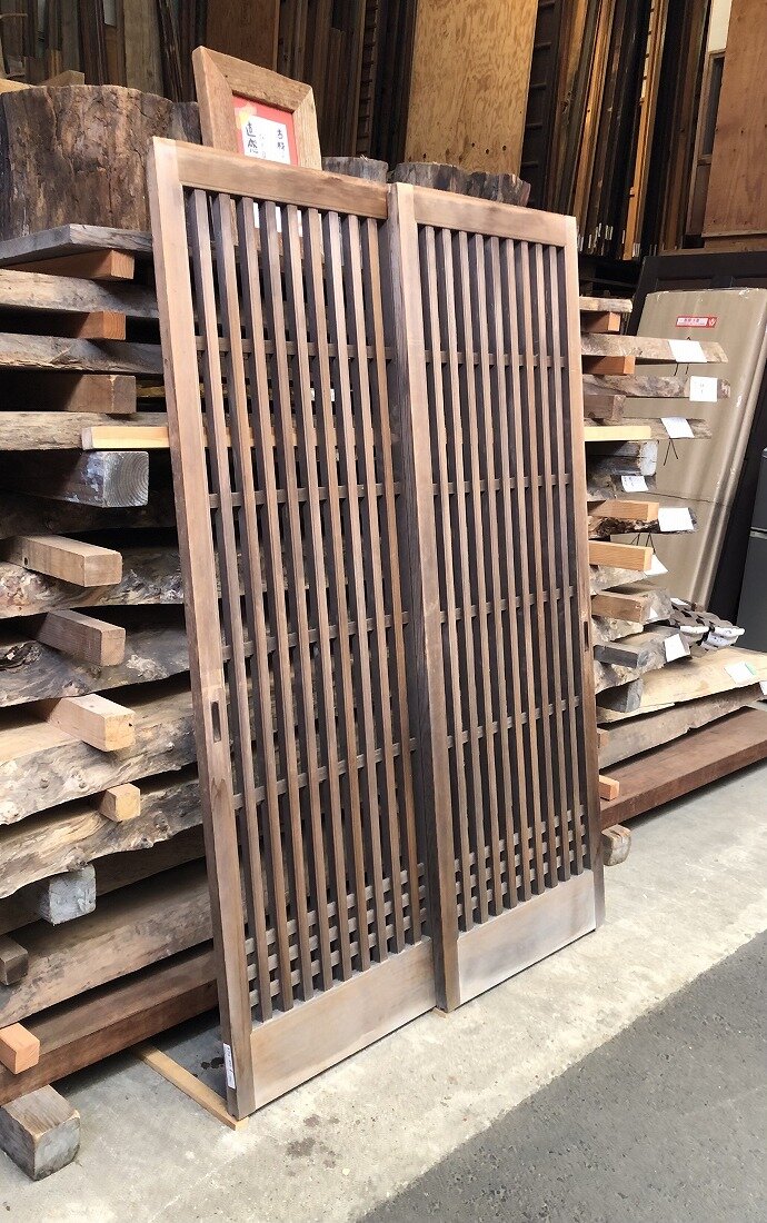 古建具(格子戸)の古材