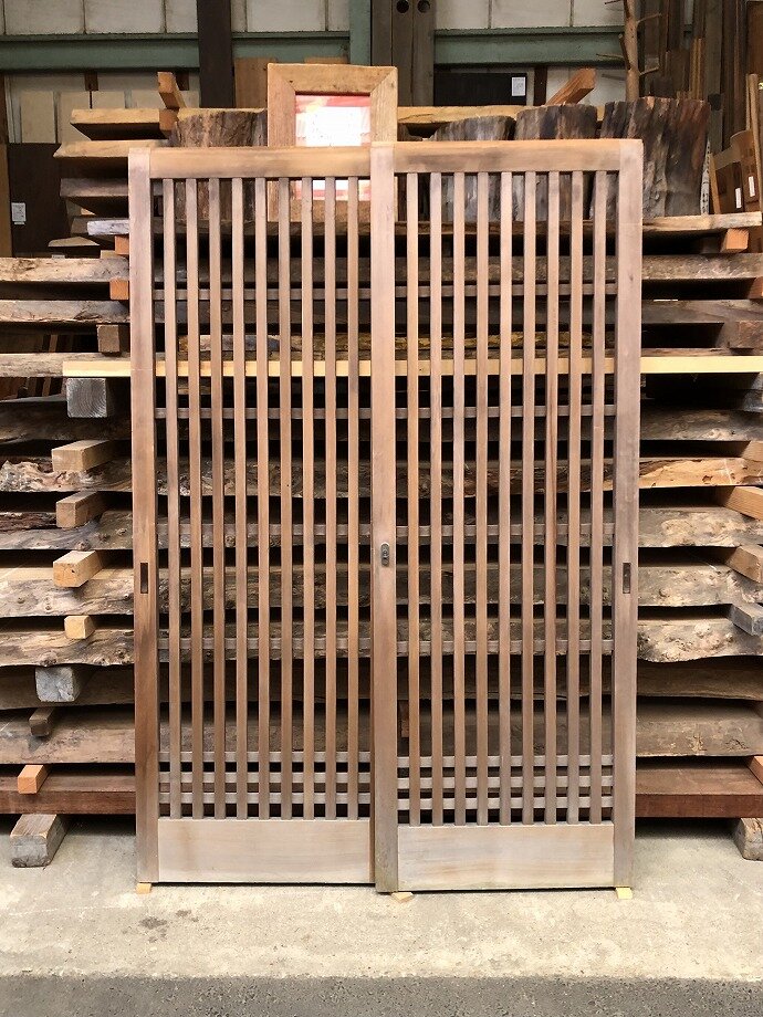 古建具(格子戸)の古材