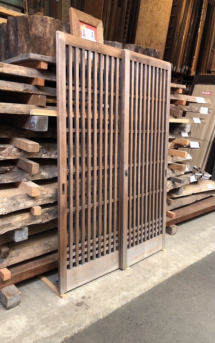 古建具(格子戸)の古材