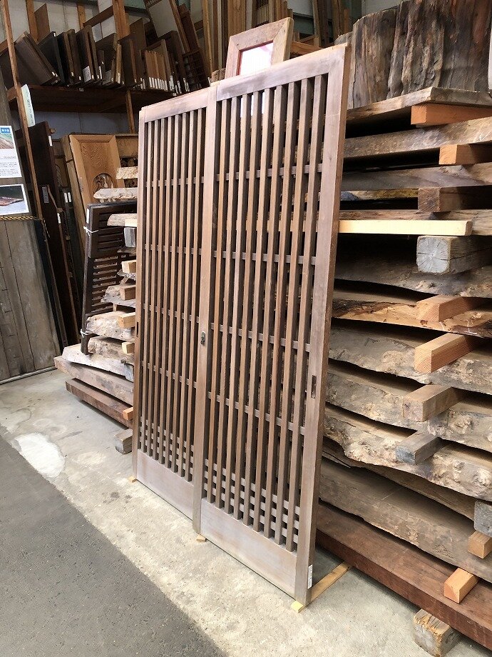 古建具(格子戸)の古材