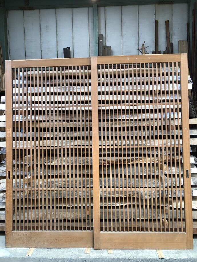古建具(格子戸)の古材