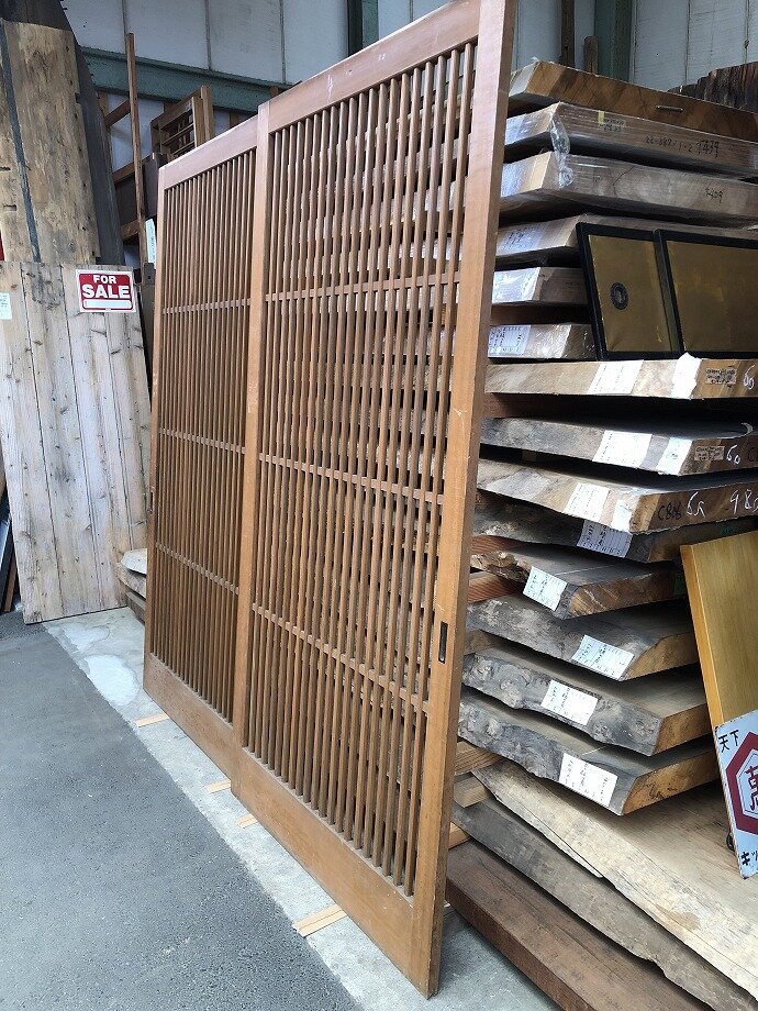 古建具(格子戸)の古材