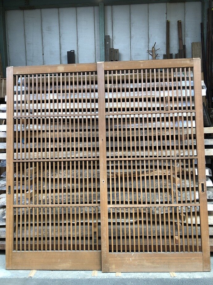 古建具(格子戸)の古材