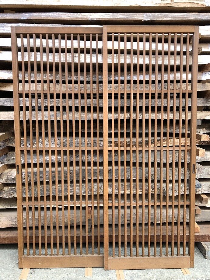 古建具(格子戸)の古材