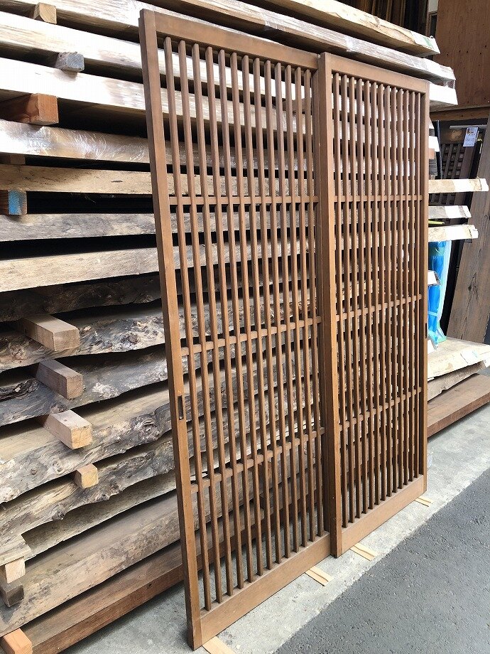 古建具(格子戸)の古材