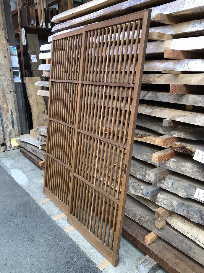 古建具(格子戸)の古材