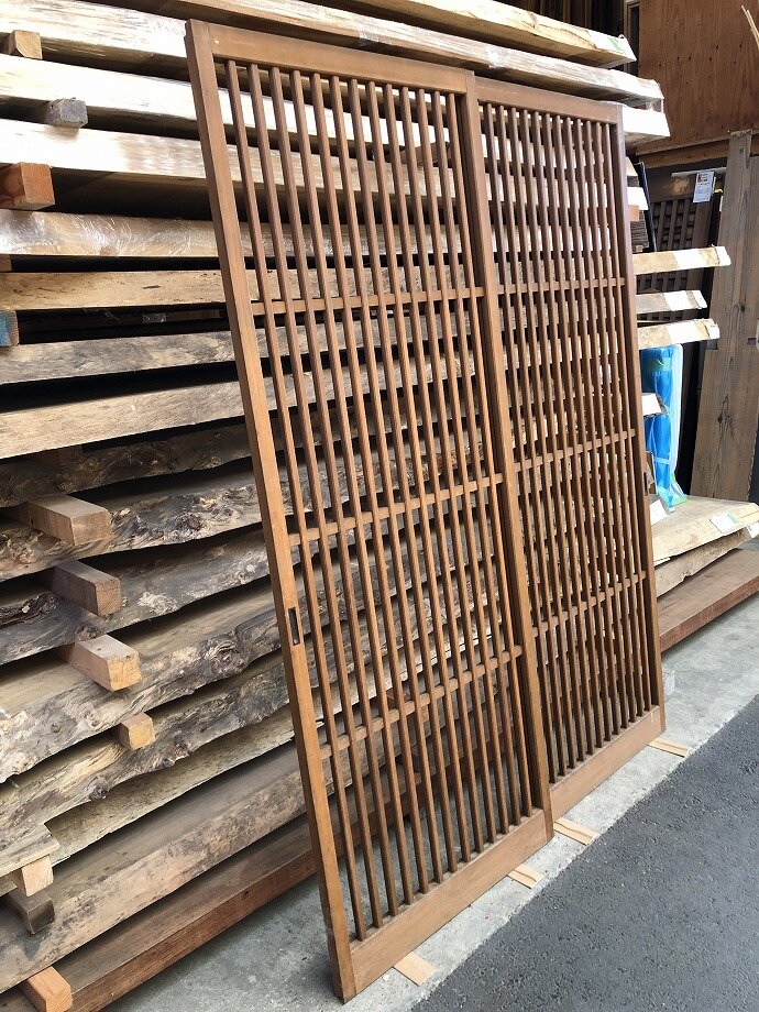 古建具(格子戸)の古材