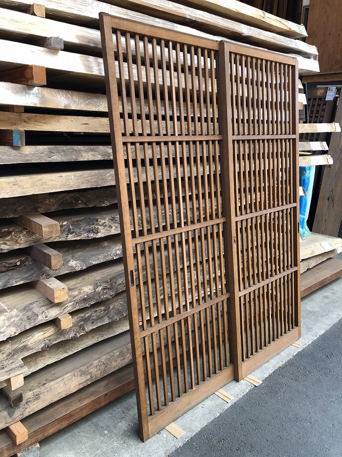 古建具(格子戸)の古材