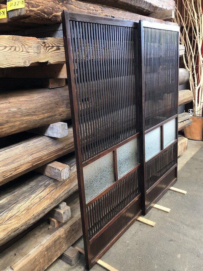 古建具(格子戸)の古材