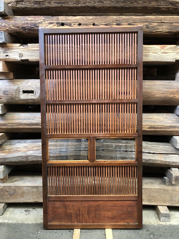 古建具(格子戸)の古材