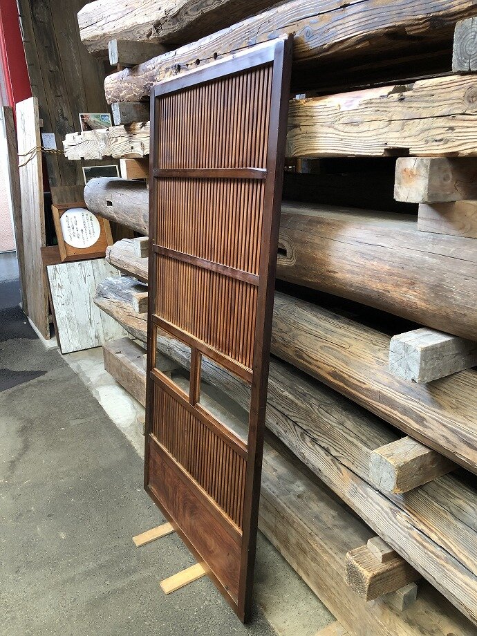 古建具(格子戸)の古材