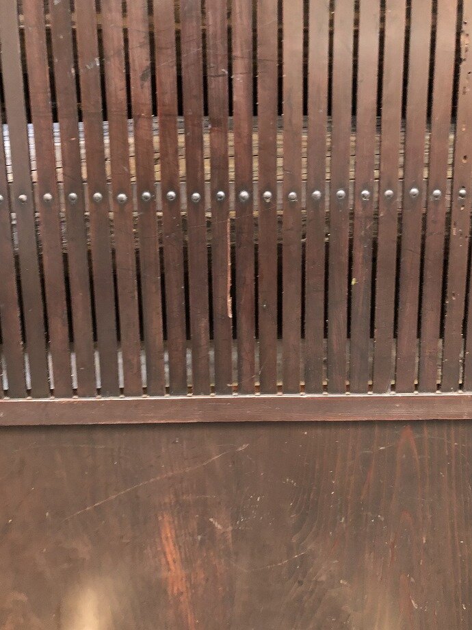 古建具(格子戸)の古材