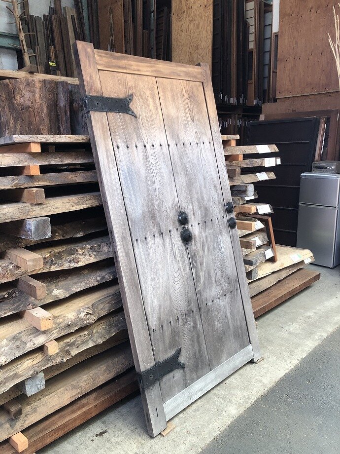 大型古建具の古材
