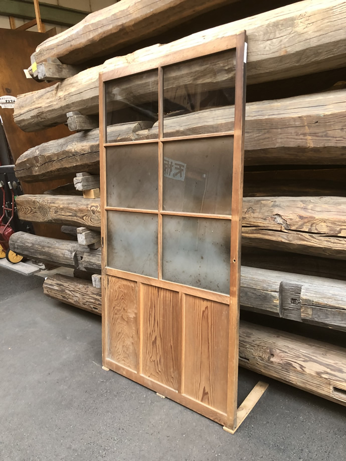 古建具（ガラス戸）の古材