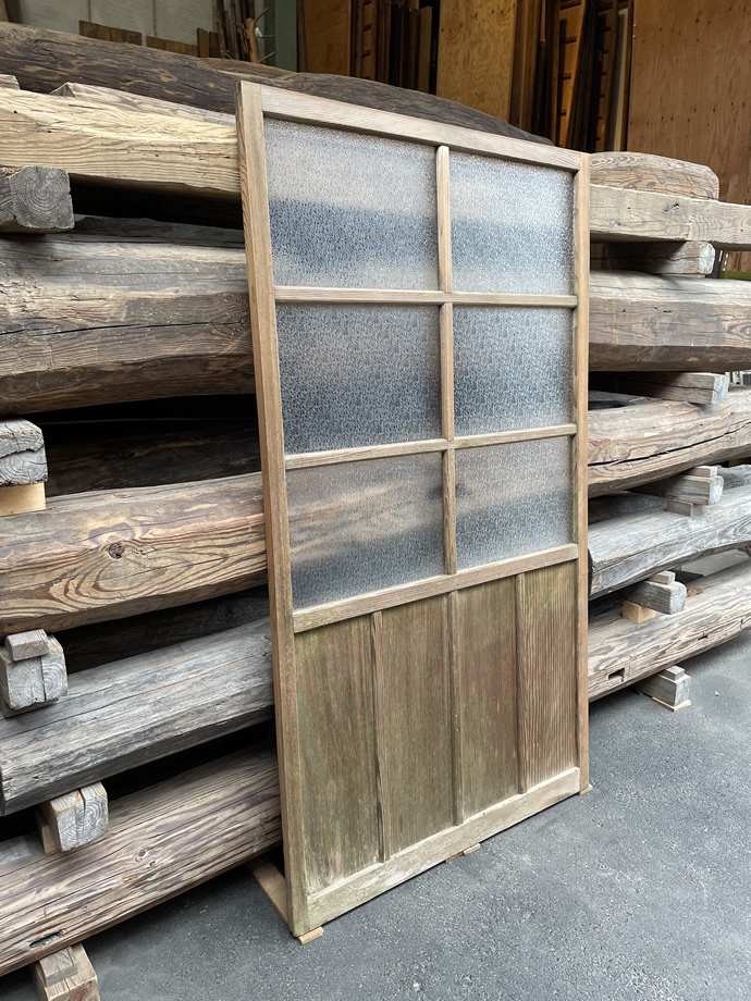 古建具（ガラス戸）の古材