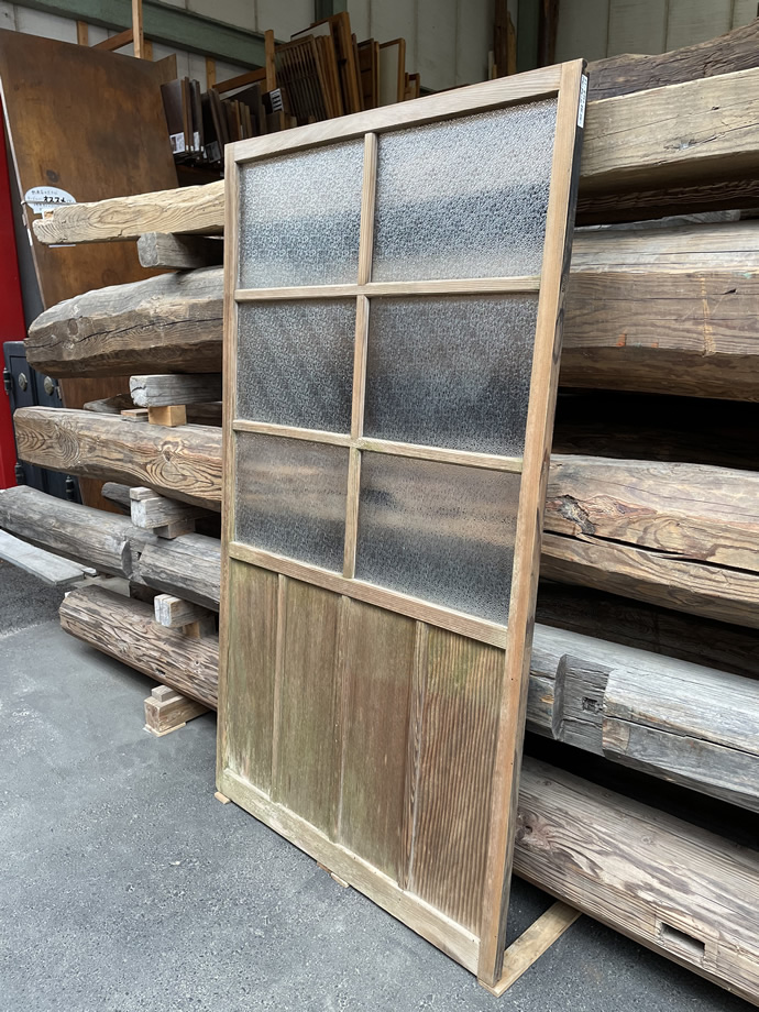 古建具（ガラス戸）の古材