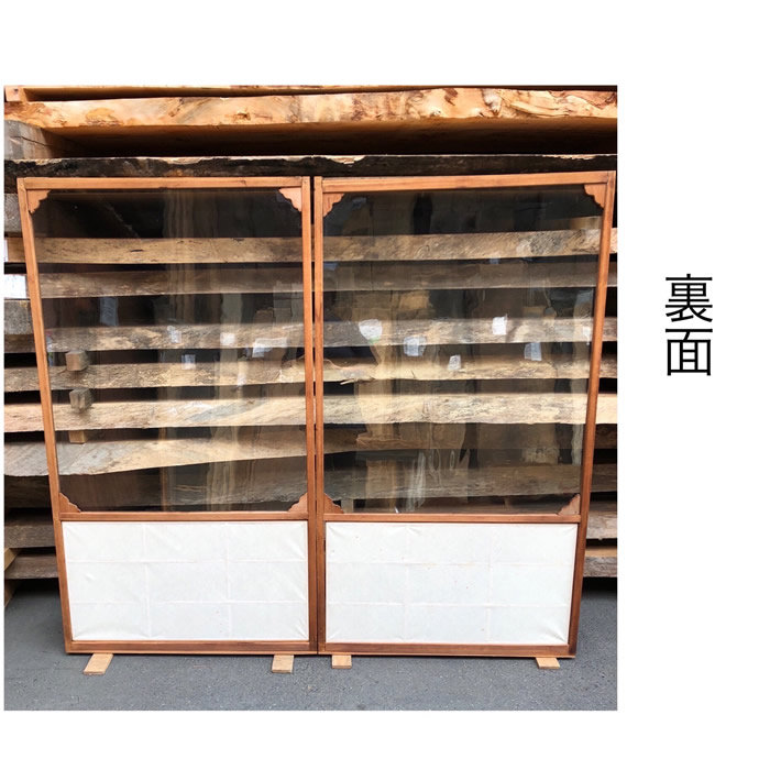 古建具（ガラス戸）の古材