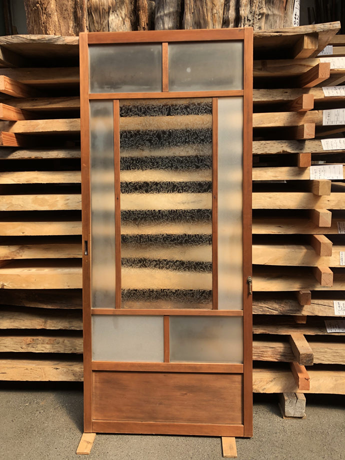 古建具（ガラス戸）の古材