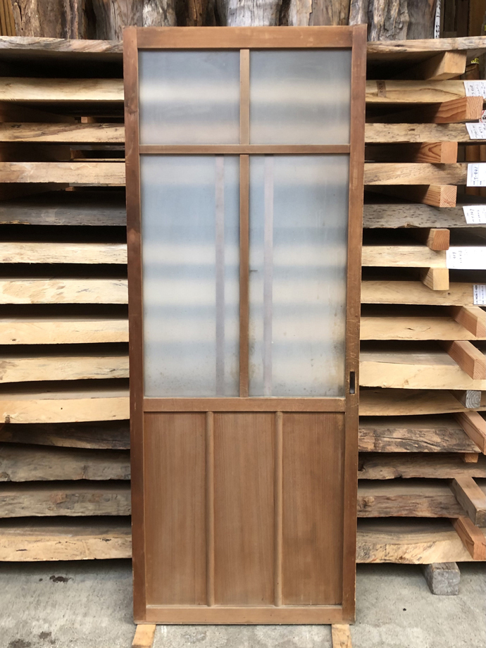 古建具（ガラス戸）の古材