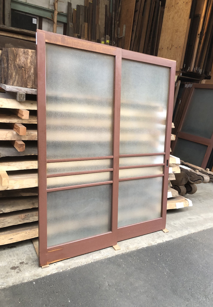古建具（ガラス戸）の古材