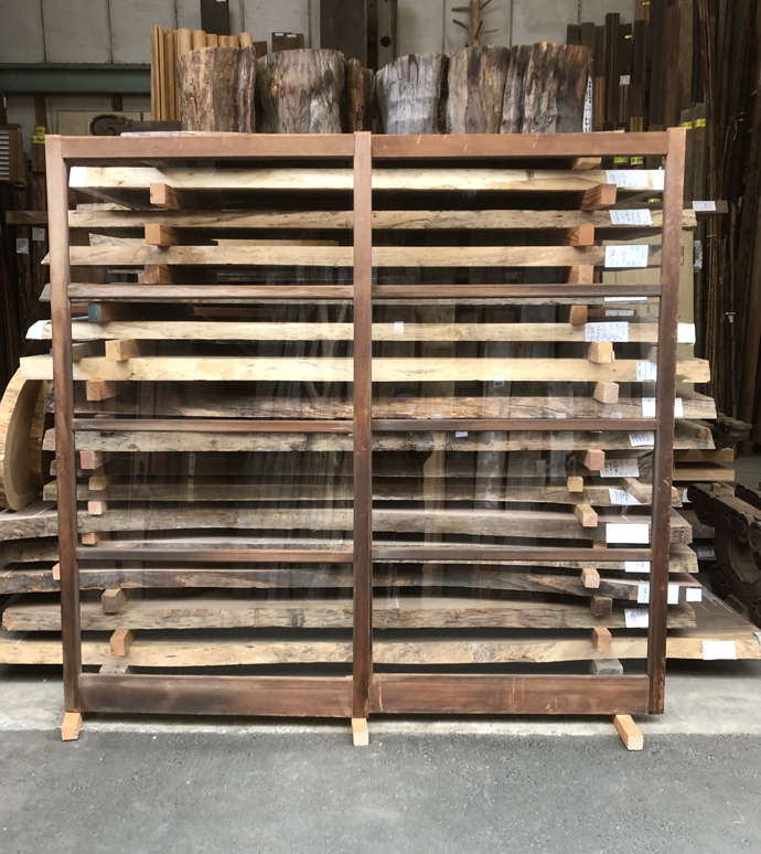 古建具（ガラス戸）の古材