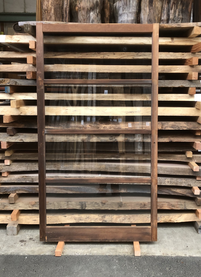 古建具（ガラス戸）の古材