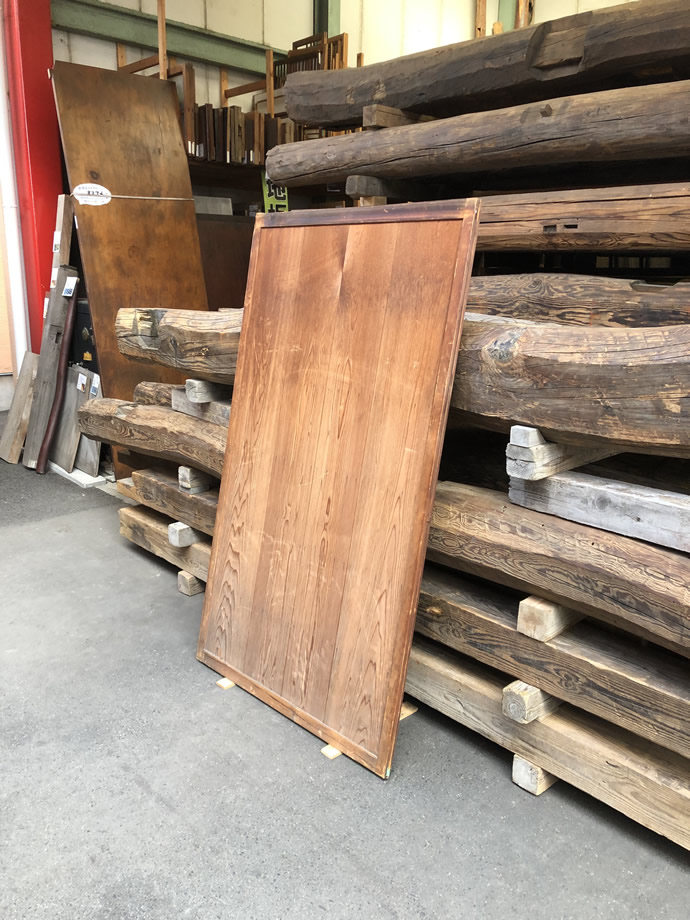 古建具(板戸)の古材
