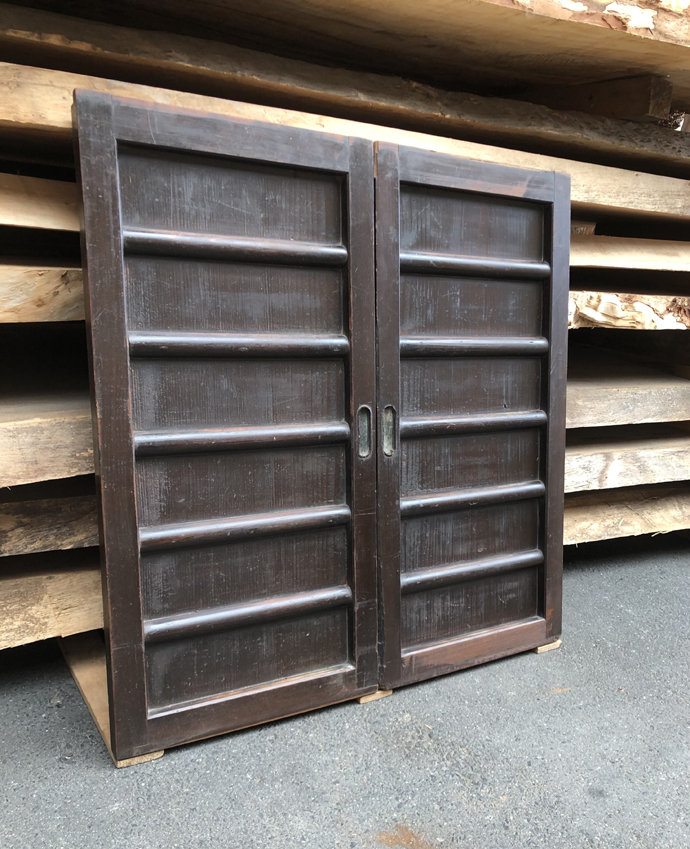 古建具（板戸）の古材