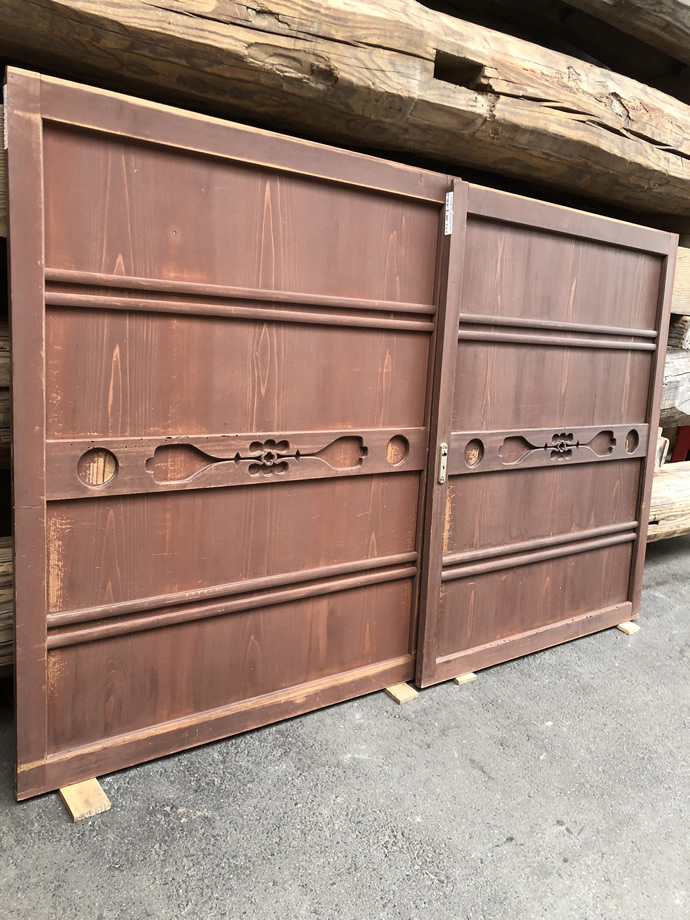 古建具（板戸）の古材
