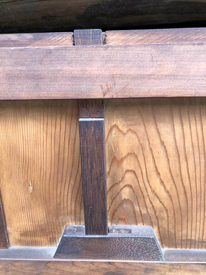 古建具（板戸）の古材