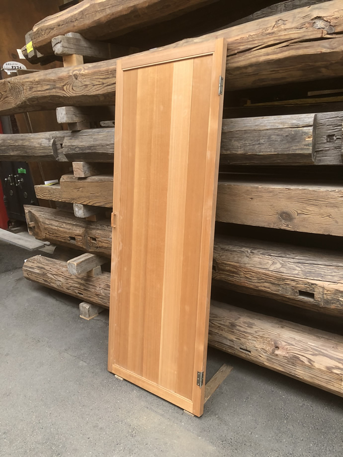 古建具（板戸）の古材