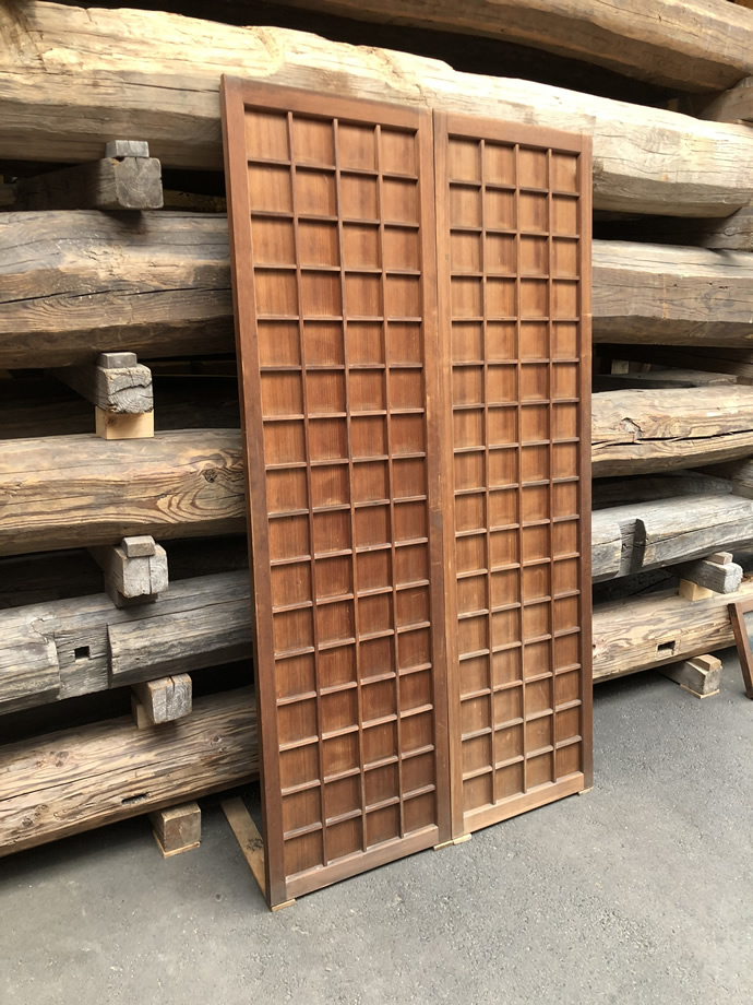 古建具（板戸）の古材