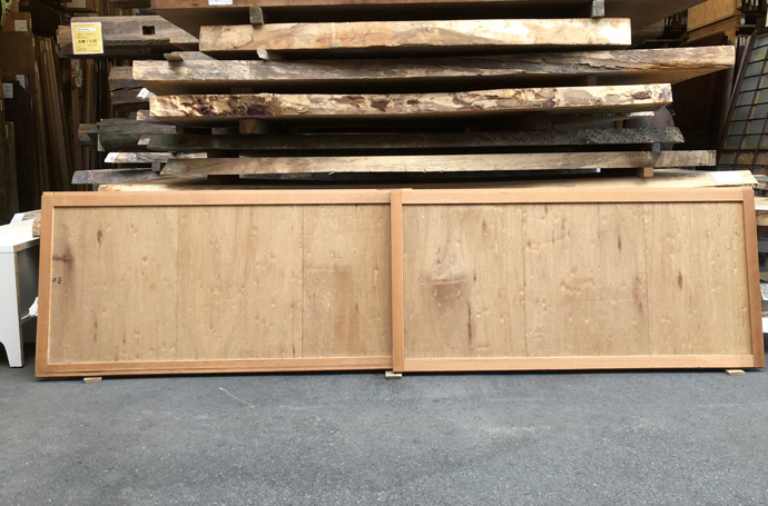 古建具（板戸）の古材