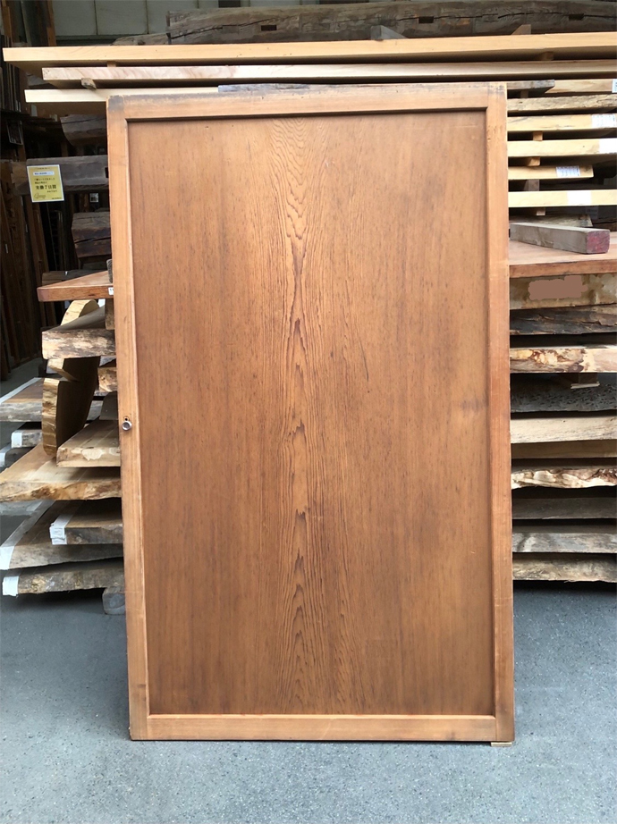 古建具（板戸）の古材